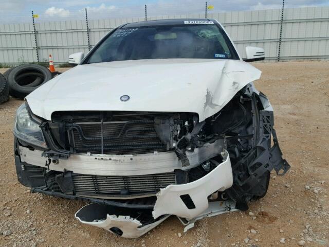 WDDGJ4HB4DG081774 - 2013 MERCEDES-BENZ C 250 WHITE photo 9