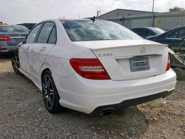 WDDGF4HB4DR278451 - 2013 MERCEDES-BENZ C 250 WHITE photo 3