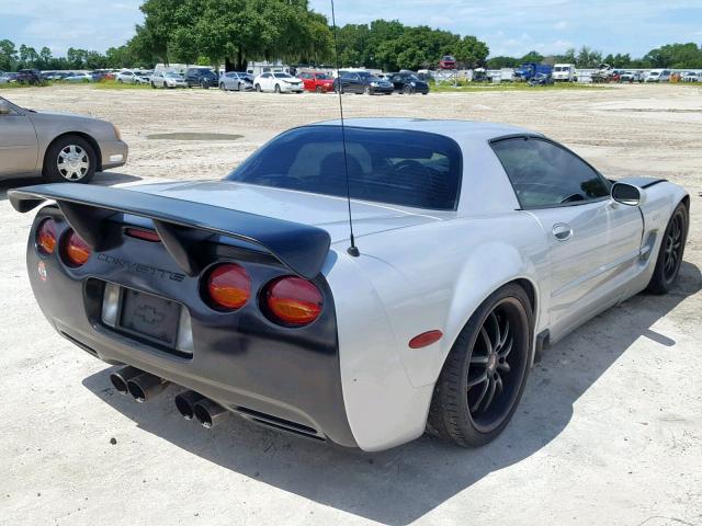 1G1YY12S235111181 - 2003 CHEVROLET CORVETTE Z SILVER photo 4