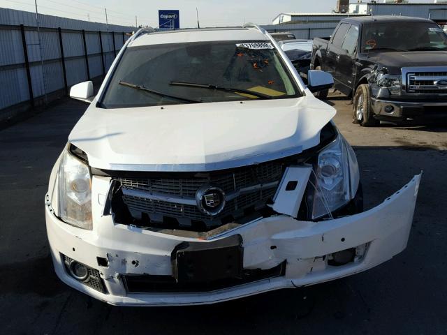 3GYFNFE38CS608275 - 2012 CADILLAC SRX PREMIU WHITE photo 9