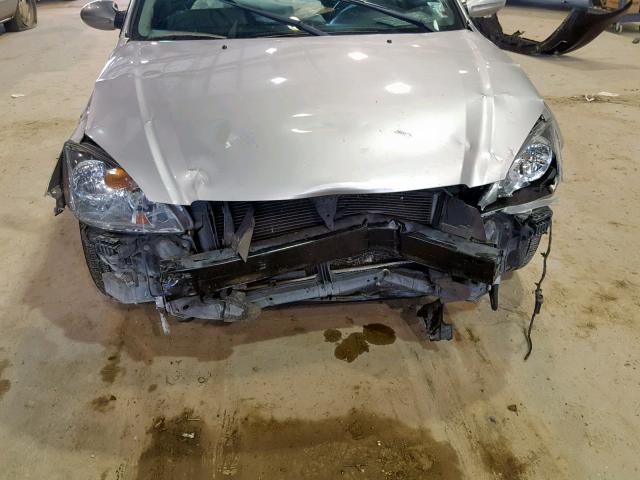 1N4AL11D63C158791 - 2003 NISSAN ALTIMA BAS SILVER photo 9