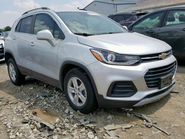 KL7CJPSB2JB710926 - 2018 CHEVROLET TRAX 1LT SILVER photo 1