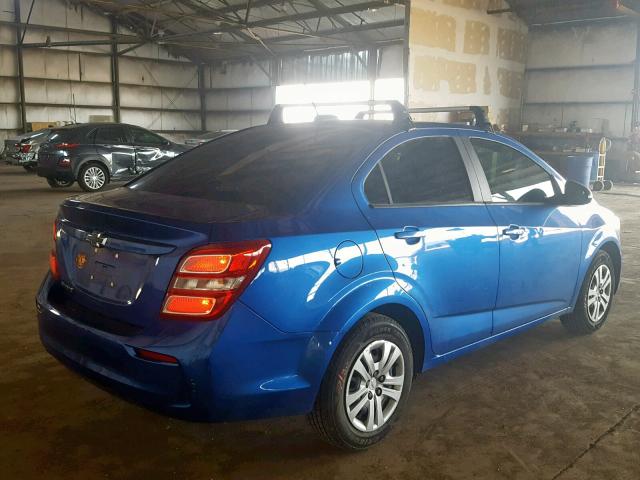 1G1JA5SH3H4161117 - 2017 CHEVROLET SONIC LS BLUE photo 4