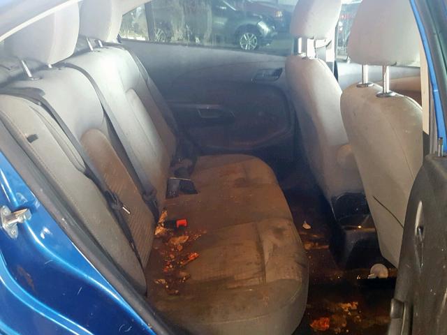 1G1JA5SH3H4161117 - 2017 CHEVROLET SONIC LS BLUE photo 6