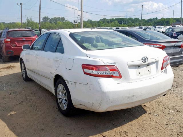 4T4BF3EK4BR095534 - 2011 TOYOTA CAMRY BASE WHITE photo 3