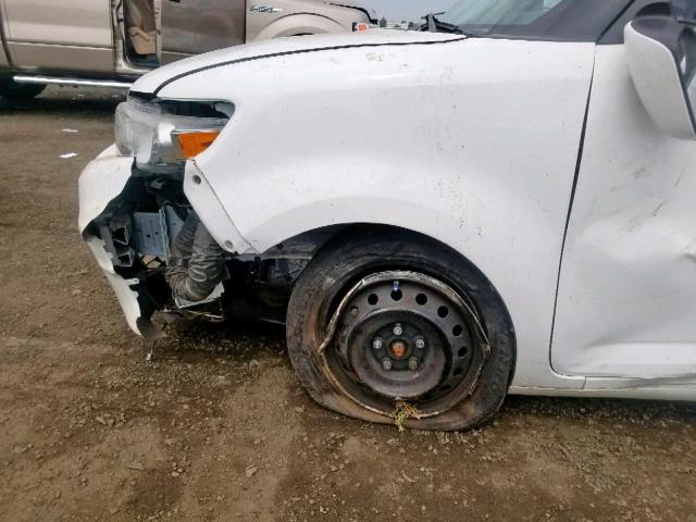 JTLZE4FE8EJ065901 - 2014 TOYOTA SCION XB 白色 照片 9