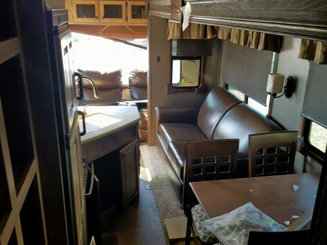 5ZT3SPTB2GF491710 - 2016 WILDWOOD 5TH WHEEL TAN photo 6