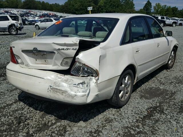 4T1BF28BXYU098110 - 2000 TOYOTA AVALON XL WHITE photo 4