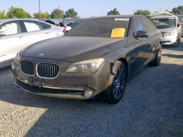 WBAKA8C55ACY35858 - 2010 BMW 750 I BLACK photo 2