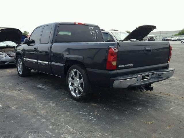 0K00013303808 - 2005 GMC NEW SIERRA BLACK photo 3