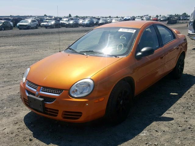 1B3ES56C75D192775 - 2005 DODGE NEON SXT ORANGE photo 2