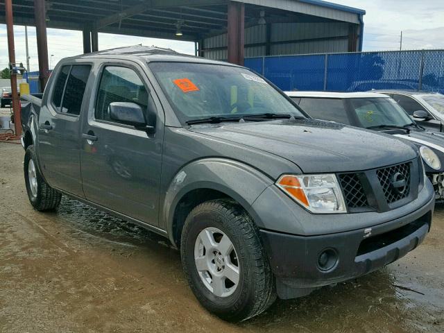 1N6AD07U86C423639 - 2006 NISSAN FRONTIER C CHARCOAL photo 1