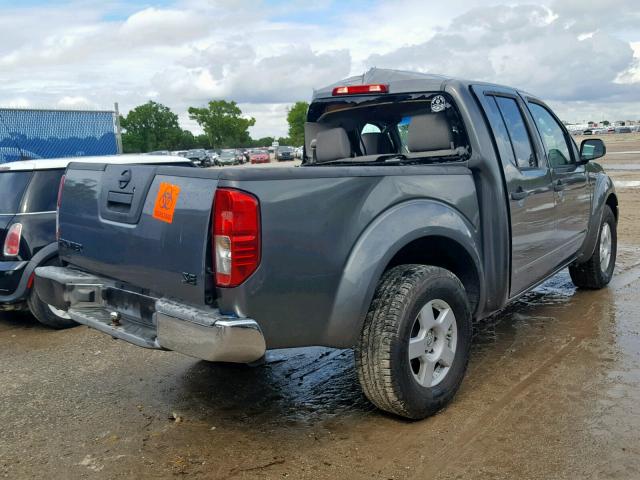 1N6AD07U86C423639 - 2006 NISSAN FRONTIER C CHARCOAL photo 4