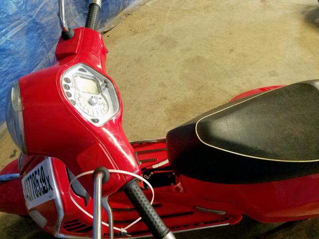 ZAPM459L865001827 - 2006 VESPA GTS 250 RED photo 5