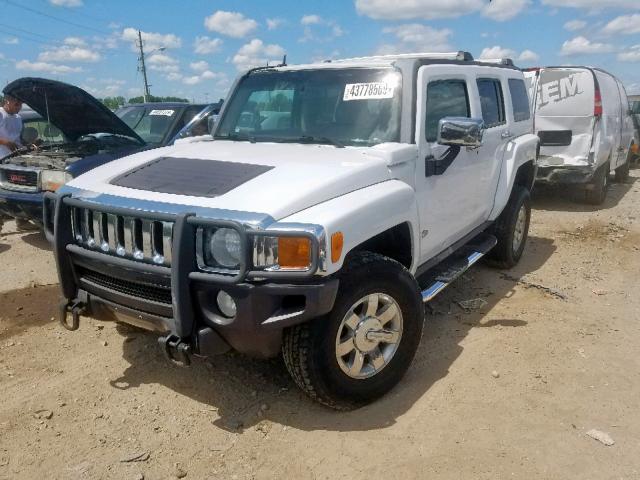 5GTDN136468155064 - 2006 HUMMER H3 WHITE photo 2