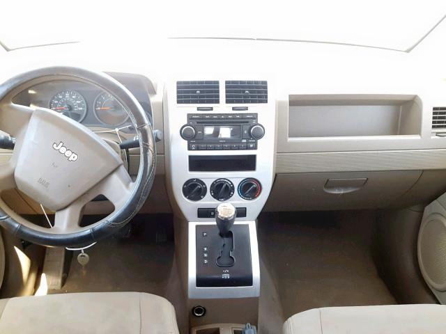 1J8FT47018D744363 - 2008 JEEP COMPASS SP ყავისფერი ფოტო 9