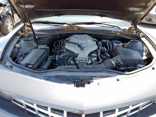 2G1FE1EV0A9186774 - 2010 CHEVROLET CAMARO LS GRAY photo 7