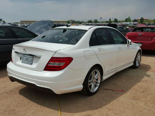 WDDGF4HB0EA963353 - 2014 MERCEDES-BENZ C 250 WHITE photo 4