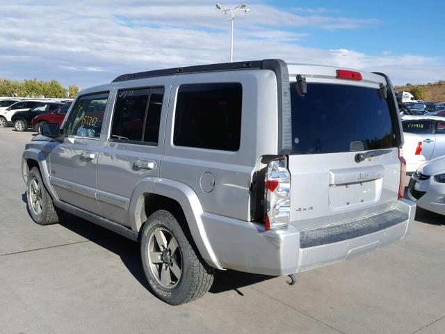 1J8HG48KX6C260840 - 2006 JEEP COMMANDER Gümüş foto 3