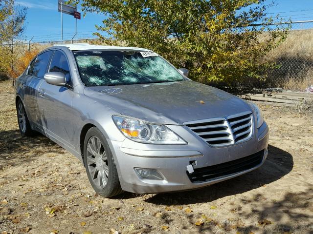 KMHGC46E79U023826 - 2009 HYUNDAI GENESIS 3. GRAY photo 1