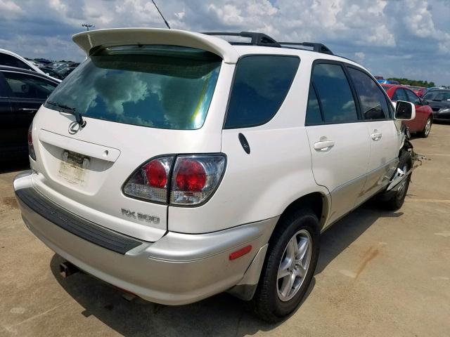 JTJHF10U820269082 - 2002 LEXUS RX 300 WHITE photo 4