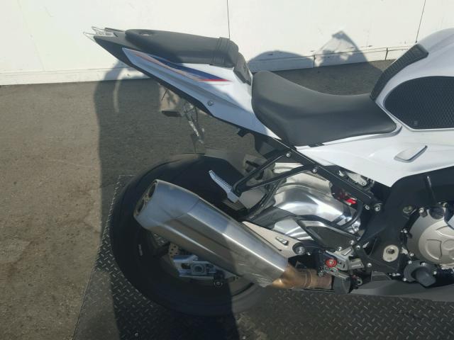 WB10D2107GZ355667 - 2016 BMW S 1000 RR BLUE photo 6