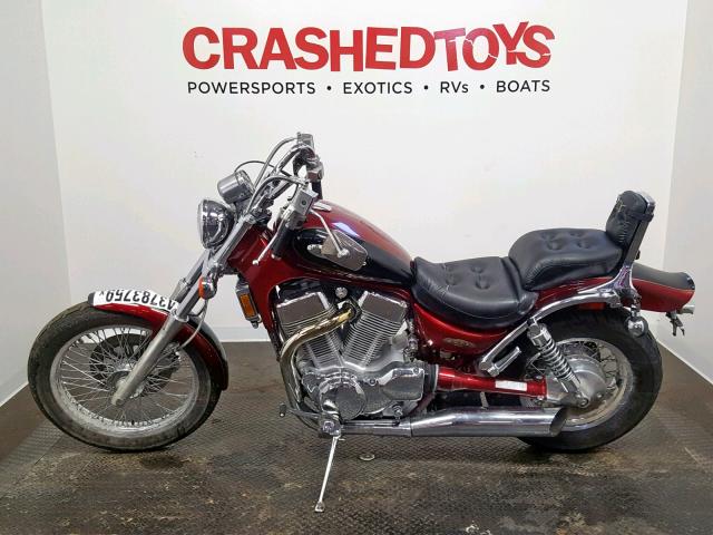 JS1VX51L5W2101355 - 1998 SUZUKI VS1400 GLP RED photo 3