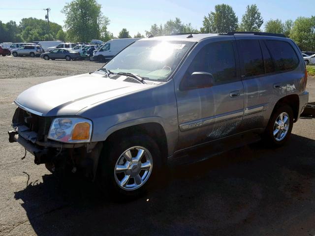 1GKDT13S952223455 - 2005 GMC ENVOY SILVER photo 2