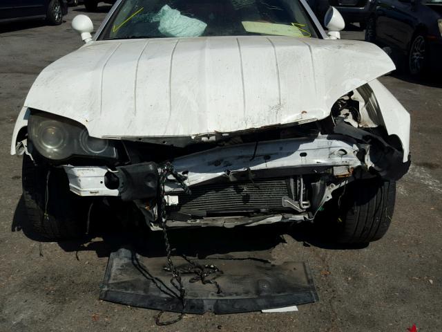 1C3AN69L04X021891 - 2004 CHRYSLER CROSSFIRE WHITE photo 9