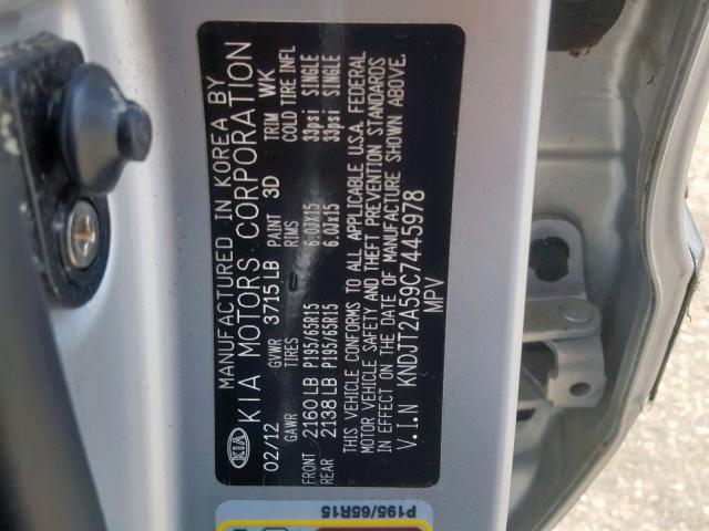 KNDJT2A59C7445978 - 2012 KIA SOUL SILVER photo 10