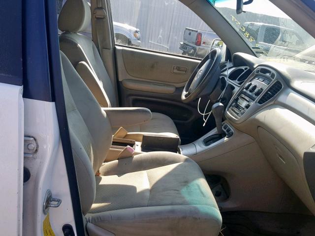 JTEEP21A540026485 - 2004 TOYOTA HIGHLANDER WHITE photo 5