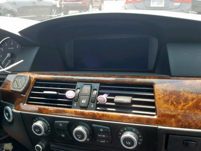WBANV93578CZ61575 - 2008 BMW 535 XI Czarny zdjęcie 9