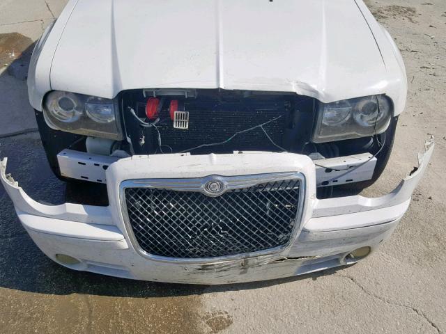 2C3CA9CT7AH255895 - 2010 CHRYSLER 300 S WHITE photo 10