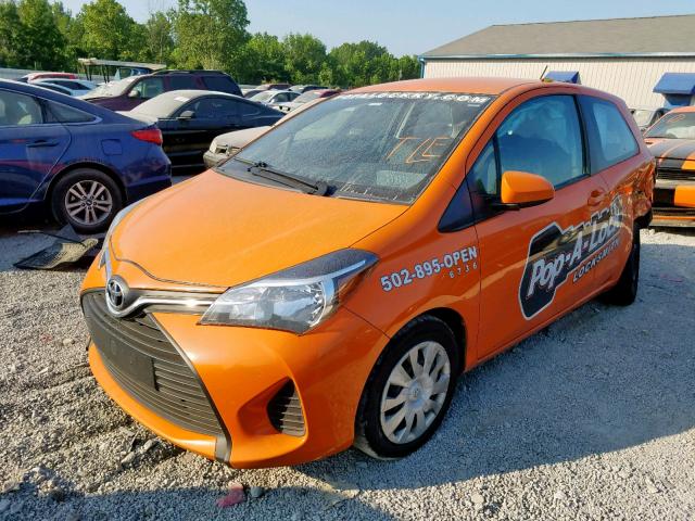 VNKJTUD30GA061450 - 2016 TOYOTA YARIS L ORANGE photo 2