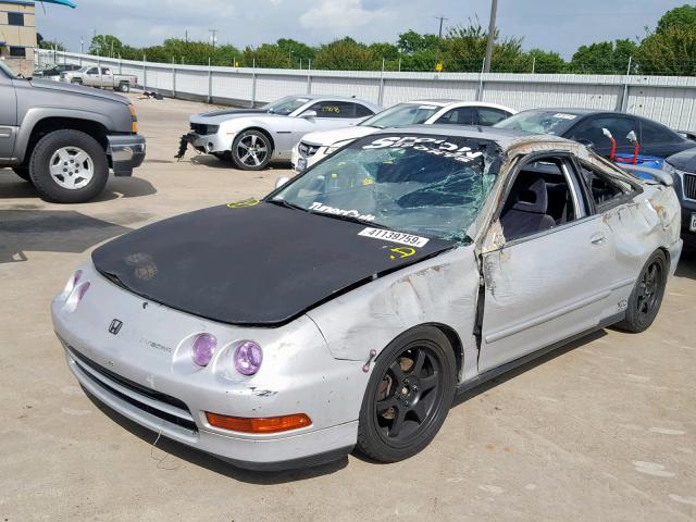 JH4DC4356TS002561 - 1996 ACURA INTEGRA LS SILVER photo 2