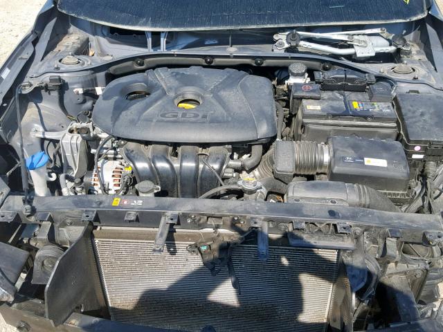 KMHH35LE6JU021732 - 2018 HYUNDAI ELANTRA GT GRAY photo 7