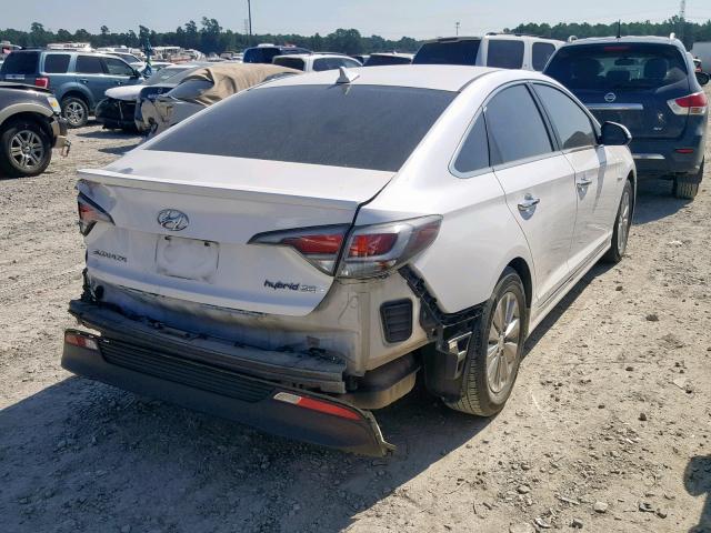 KMHE24L19HA043457 - 2017 HYUNDAI SONATA HYB WHITE photo 4