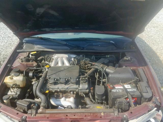 4T1BF28K3XU082295 - 1999 TOYOTA CAMRY LE RED photo 7