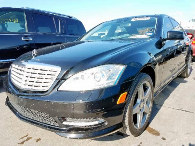 WDDNG7BB8BA361701 - 2011 MERCEDES-BENZ S 550 BLACK photo 2