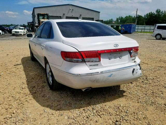 KMHFC46F08A290505 - 2008 HYUNDAI AZERA SE WHITE photo 3