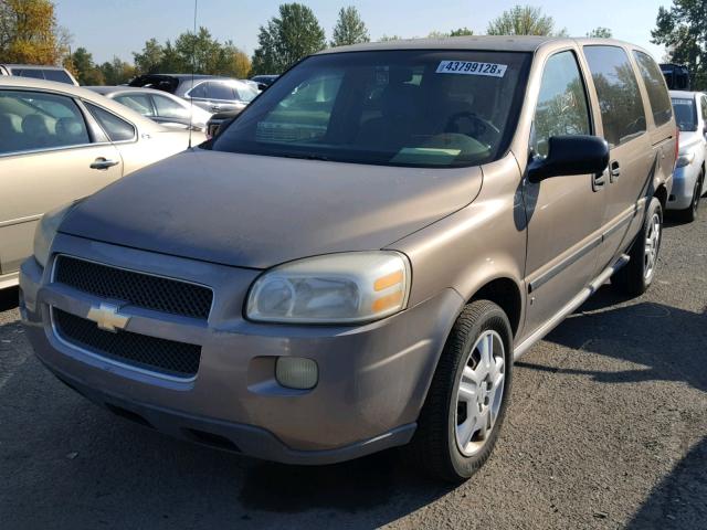 1GNDV23LX6D116335 - 2006 CHEVROLET UPLANDER L Qəhvəyi foto 2
