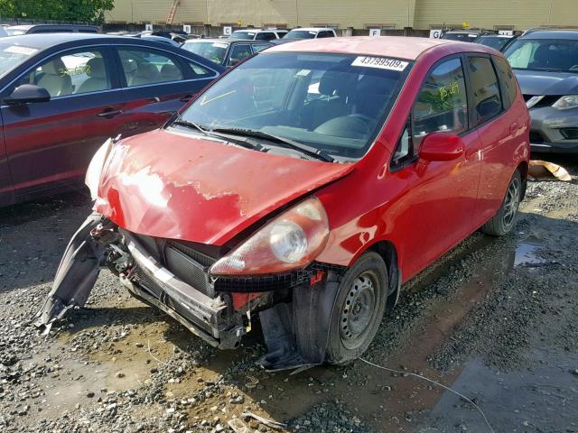 JHMGD38418S033289 - 2008 HONDA FIT RED photo 2