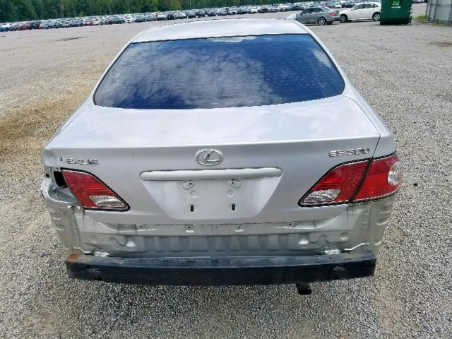 JTHBF30G920013062 - 2002 LEXUS ES 300 SILVER photo 9