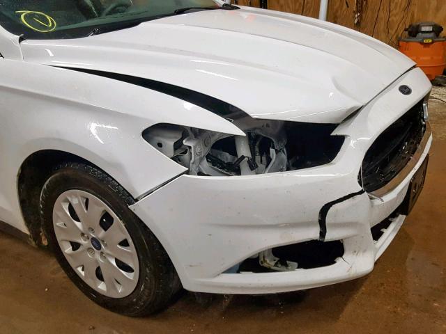 3FA6P0G73ER377749 - 2014 FORD FUSION S WHITE photo 9