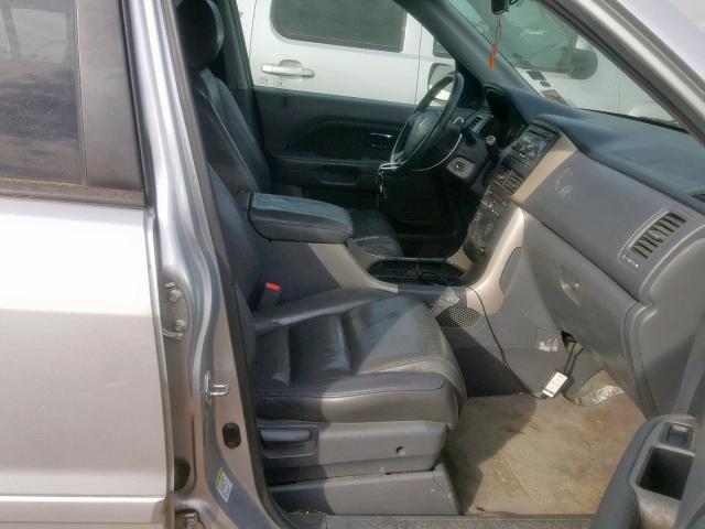 5FNYF18546B004750 - 2006 HONDA PILOT EX SILVER photo 5