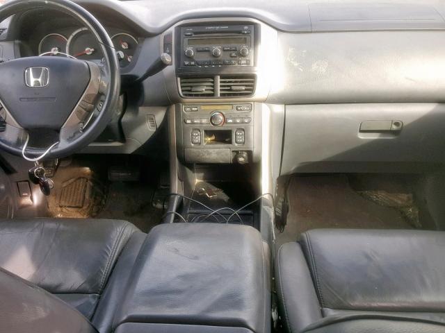 5FNYF18546B004750 - 2006 HONDA PILOT EX SILVER photo 9