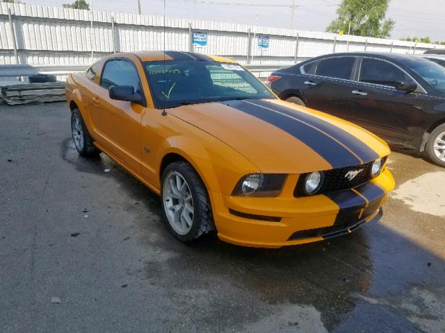 1ZVFT82H775231149 - 2007 FORD MUSTANG GT ORANGE photo 1