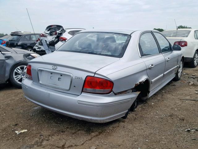 KMHWF25S82A564079 - 2002 HYUNDAI SONATA GL SILVER photo 4