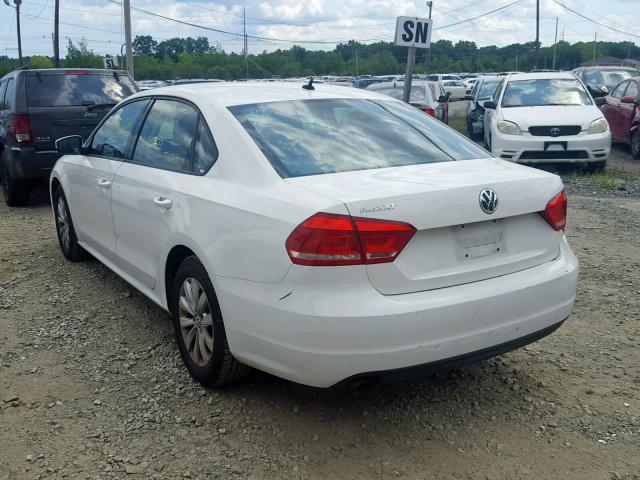 1VWAP7A31DC112325 - 2013 VOLKSWAGEN PASSAT S WHITE photo 3