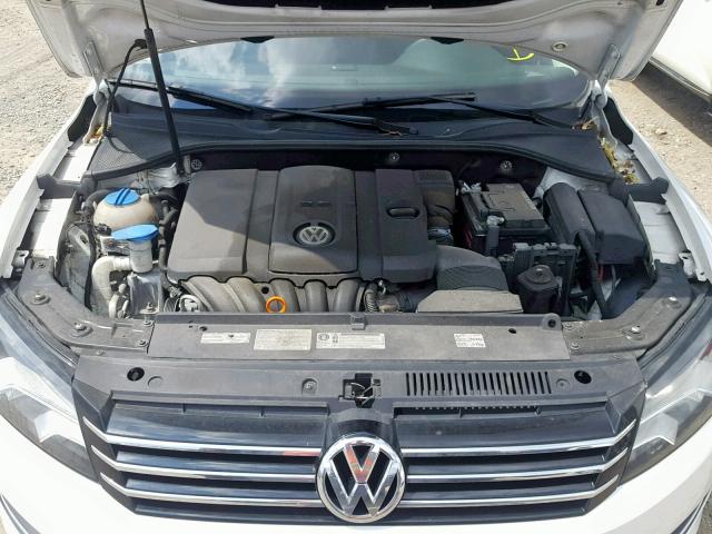 1VWAP7A31DC112325 - 2013 VOLKSWAGEN PASSAT S WHITE photo 7